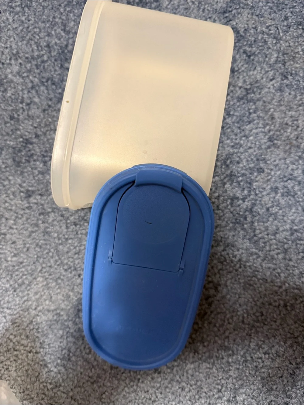 Set of Food Storage Containers with Light Blue Lids